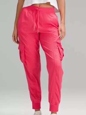 Lululemon Dance Studio Relaxed-Fit MR Cargo Jogger